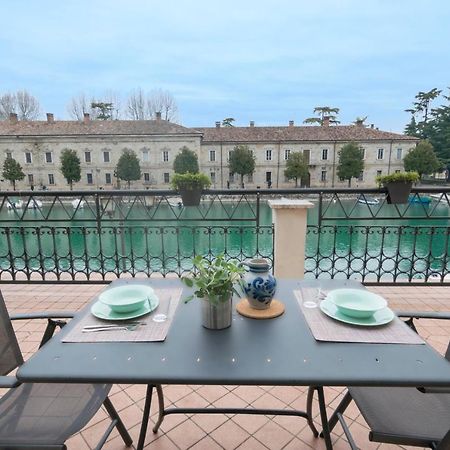 Acqua Verde Appartamenti Peschiera del Garda Exterior foto