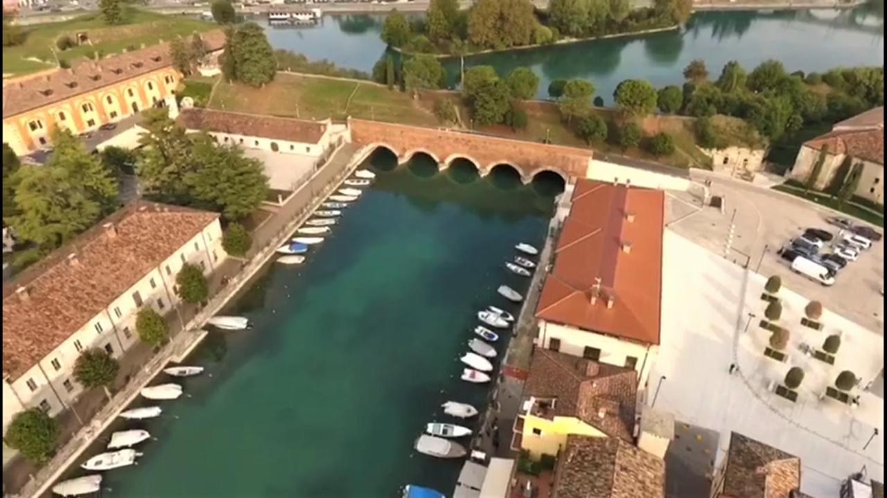 Acqua Verde Appartamenti Peschiera del Garda Exterior foto