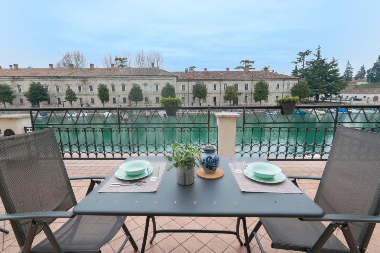 Acqua Verde Appartamenti Peschiera del Garda Exterior foto